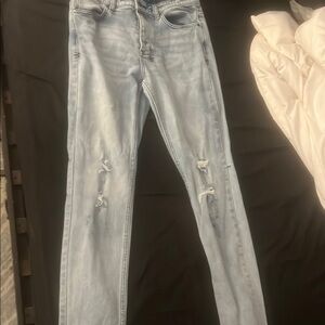 Distressed Light Wash Skinny Jeans